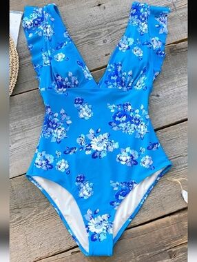 Cupshe Blue Floral Ruffle One-Piece Swimsuit for Kids